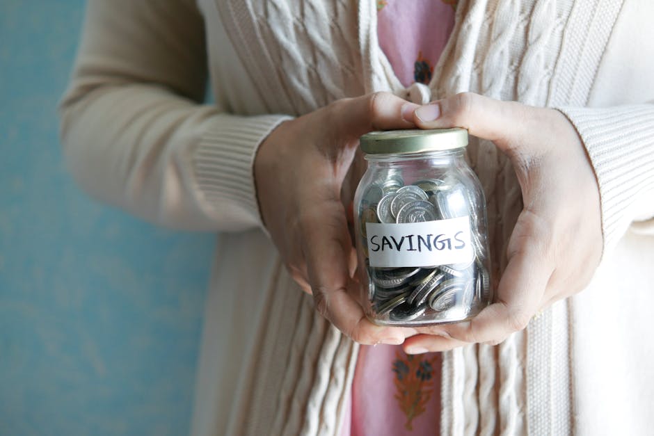 10 Tips For Saving Money As A College Student
