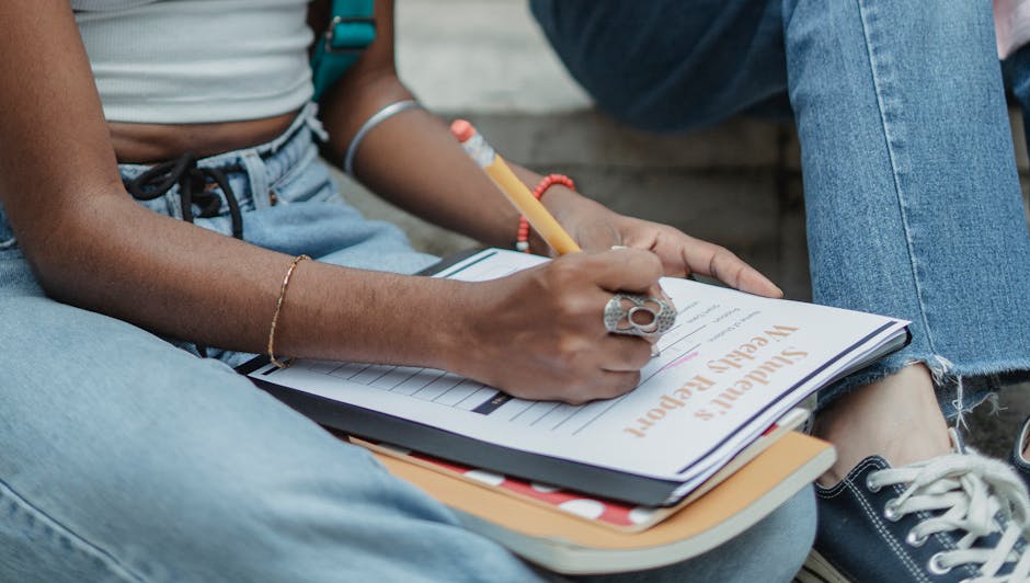 The Ultimate Guide on How to Write a Report for an Assignment